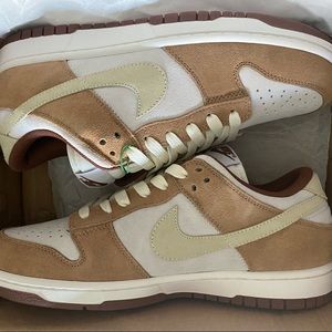 Nike dunk low medium curry